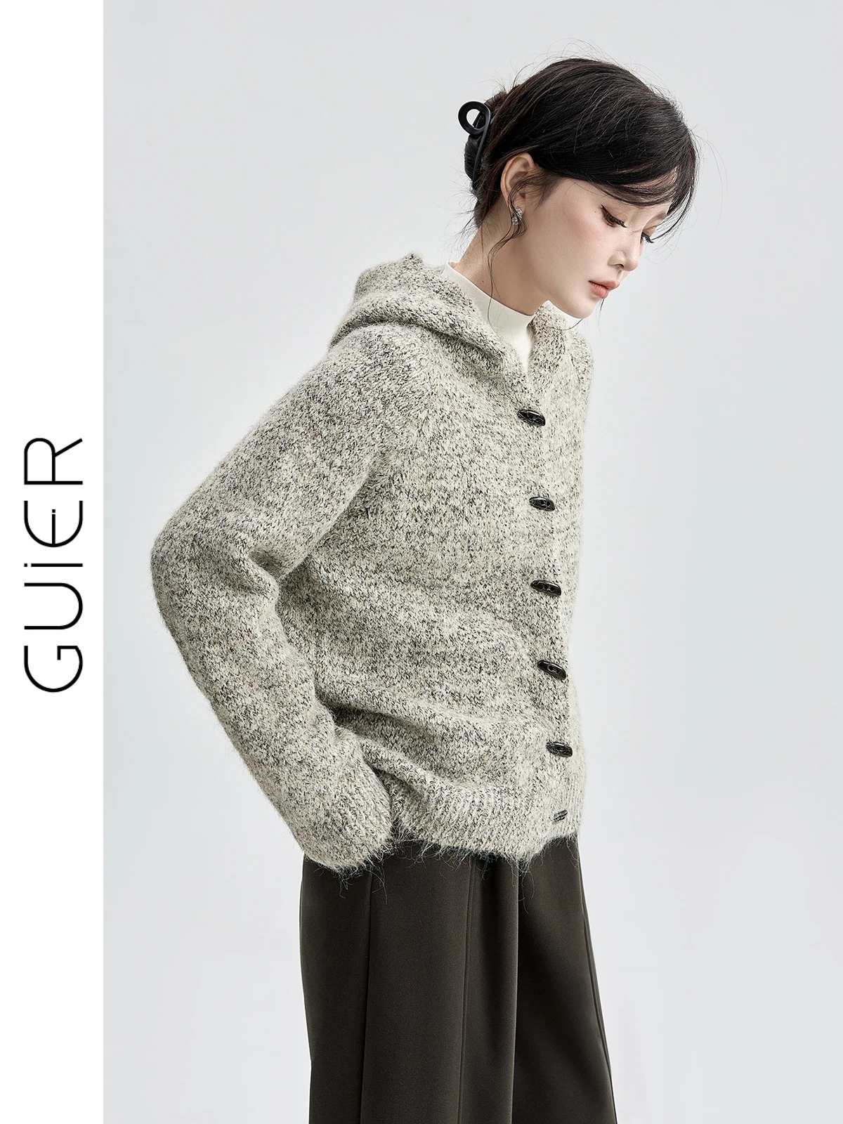 

Женский вязаный кардиган Guier: свободный крой, винтажный стиль, разноцветный, на пуговицах, с длинными рукавами, осенне-зимний модный топ