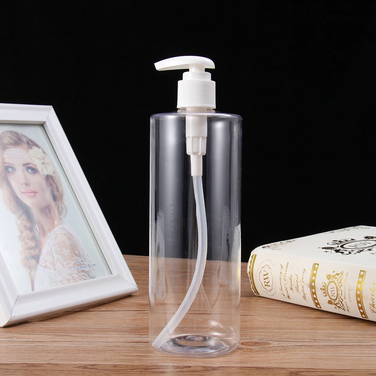 

6 Pcs Empty H Containers Shampoo Bottles Lotion Shampoo Bootle Containers Reusable Plastic Bottles With Pump