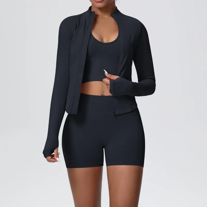 

Women's Solid Color Seamless Yoga Speed Drying Tight Hip Lifting Knitted Set Outdoor Running Fitness Three Piece Set