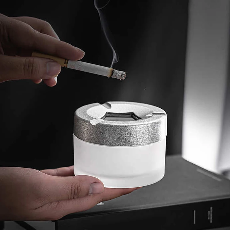 

Ashtray with Lid Household Office Use - Premium Aluminum Alloy Smokeless Portable Desktop Ashtray for Home Office Smoking