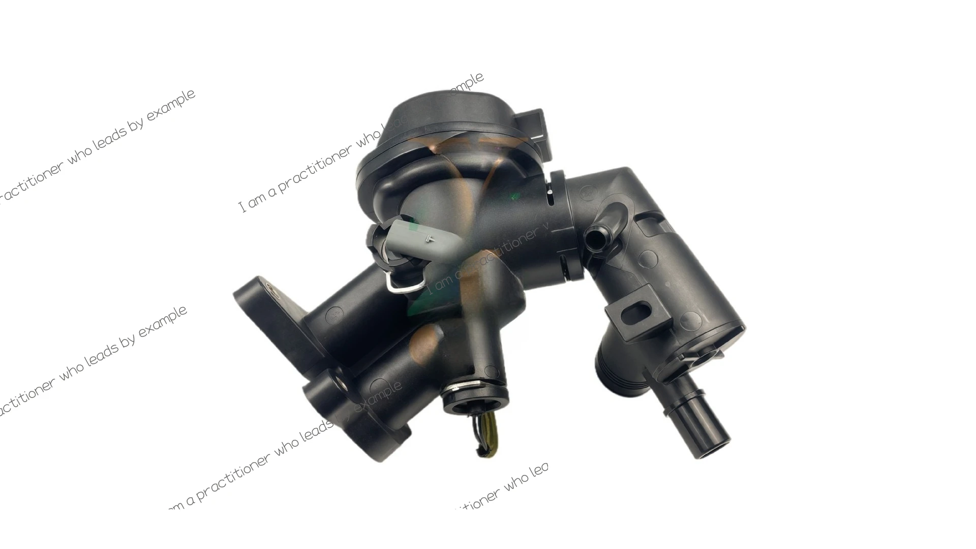 

Auto Parts Daquan LR106640 LR093328 JDE39956 Thermostat for Land Rover Jaguar