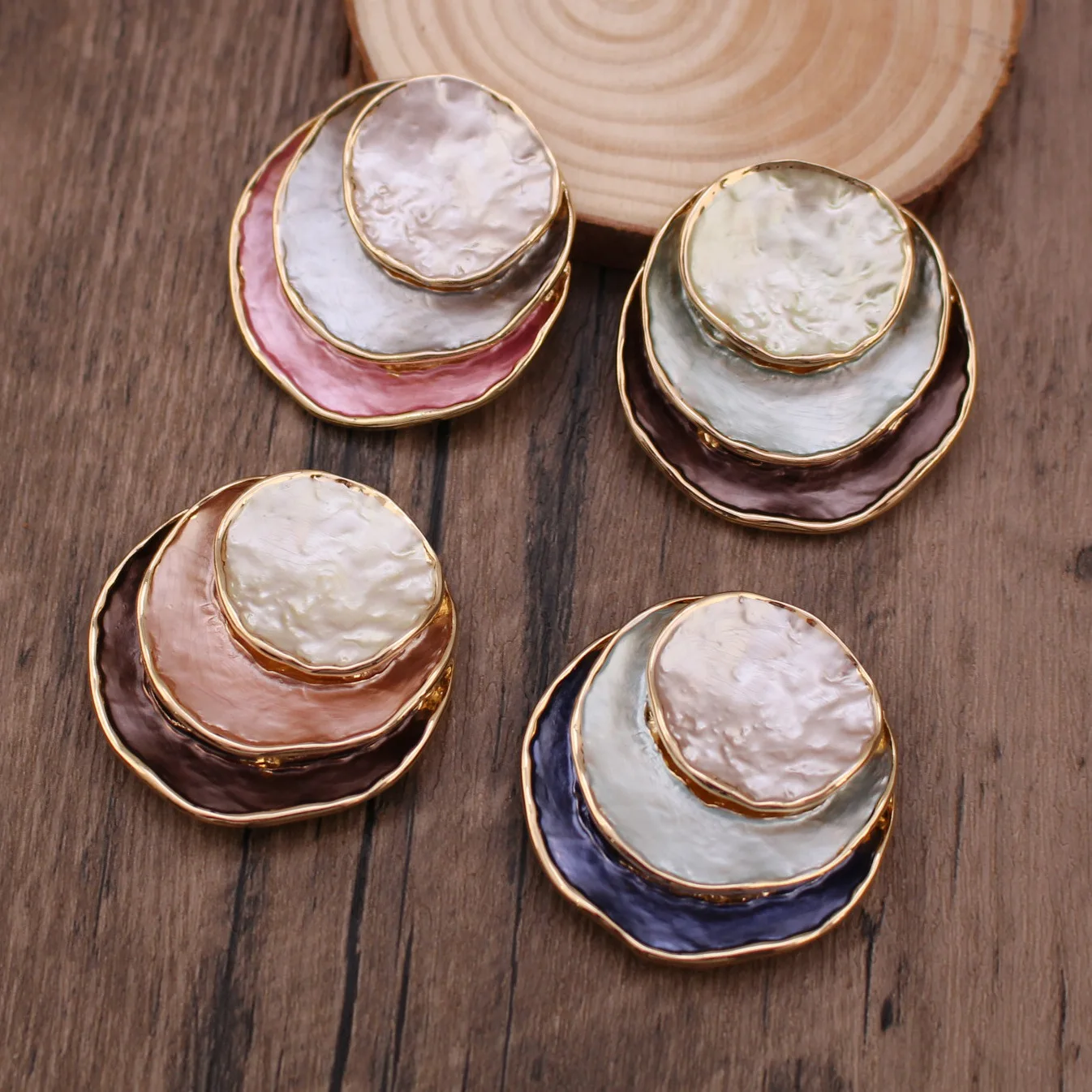 explosion, three-layer three-dimensional ring enamel color magnetic brooch, banquet celebration, festival women's h