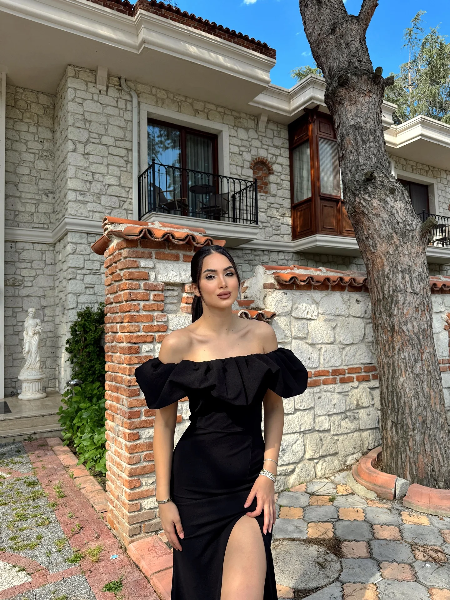 فستان حفلات فاخر من الدانتيل بكتف بطاقة من Vows، تنورة ذيل السمكة، فساتين الأكثر فخامة لحفلات الزفاف مصنوعة حسب الطلب للحفلات الراقصة