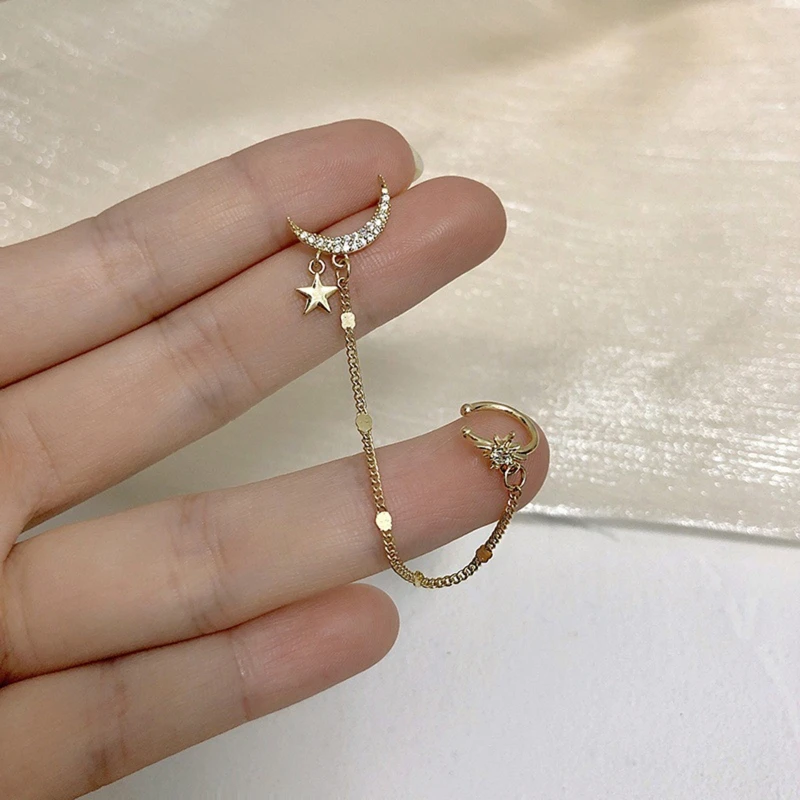 Female Niche Design Diamond-studded All-match Earrings Moon Star Ear Hanging without Ear Hole Ear Bone Clip