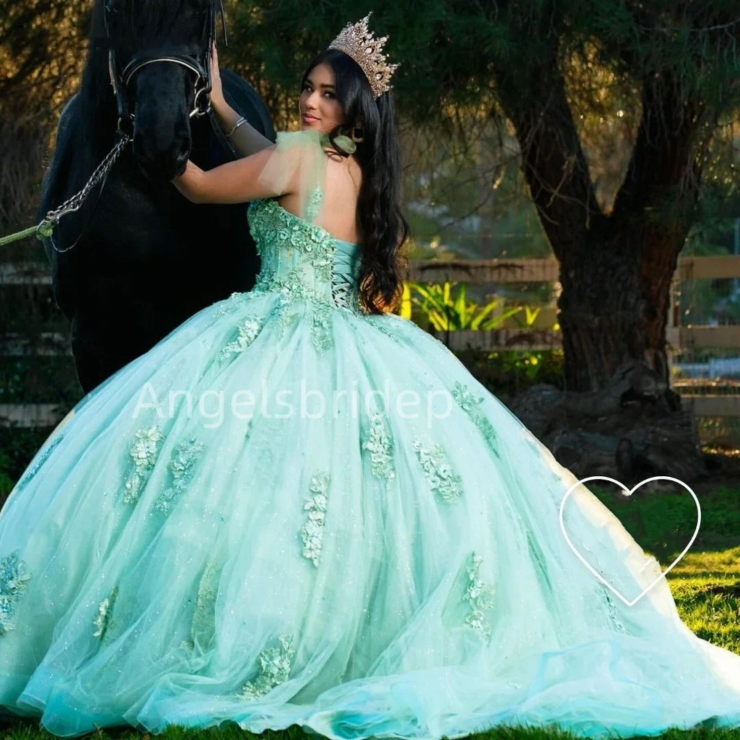 Angelsbride-vestido De baile verde menta para quinceañera, traje con apliques De cuentas, hombros descubiertos, con cordones, 15 Años