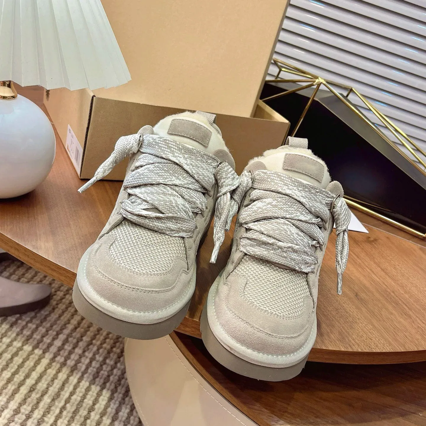 حذاء نسائي قصير من الجلد، كاجوال، مريح، دافئ، عصري، عالي، متين، ناعم