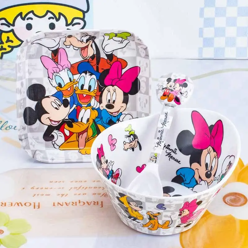 Disney kawaii Mickey Minnie nuovo cartone animato per bambini creativo antiscottatura e anticaduta artefatto da tavola carino per bambini di qualità alimentare