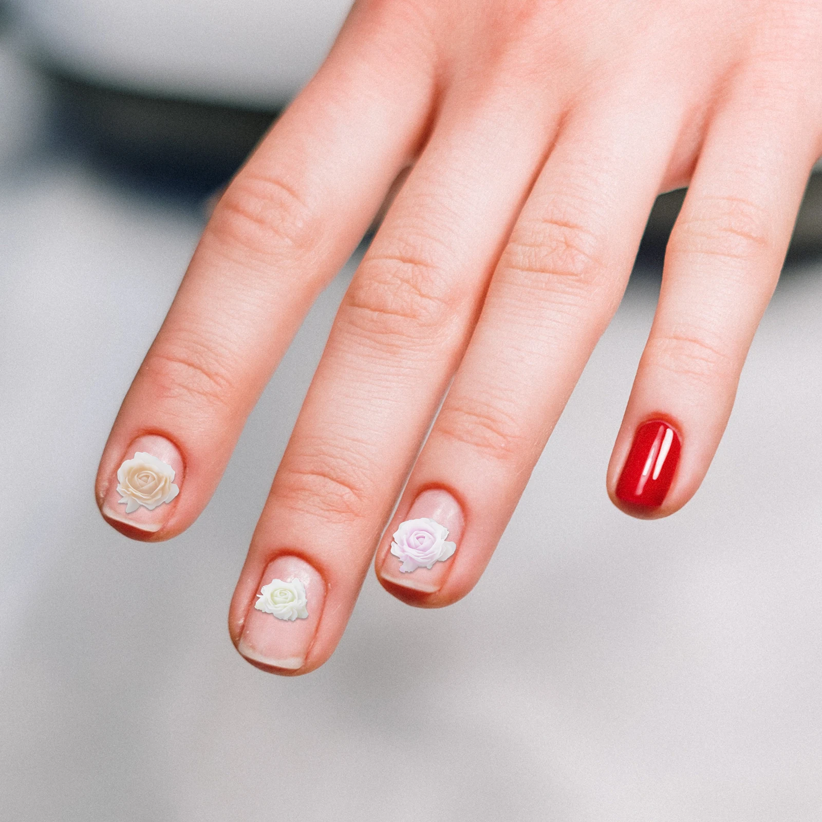 

50Pcs Flower Nail Art Supplies Colorful Dazzling DIY Decor Plastic Jewels Manicure Accessories Nail Art Supplies