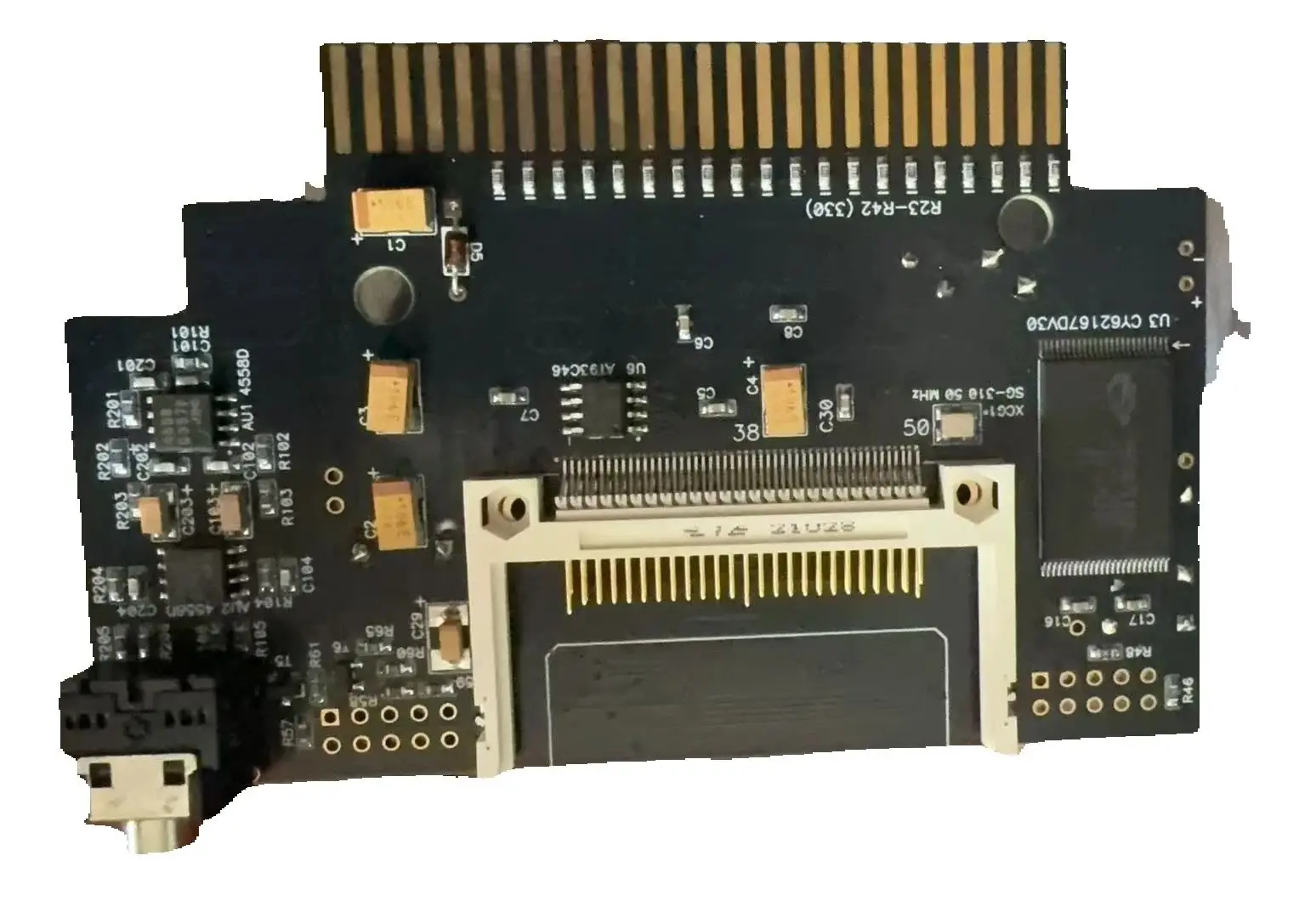 Cartão de gravação MSX Carnivore2 suporta hosts MSX, MSX2, MSX2 + MSX R, equipado com FlashROM, interface de cartão CF e função FMPAC