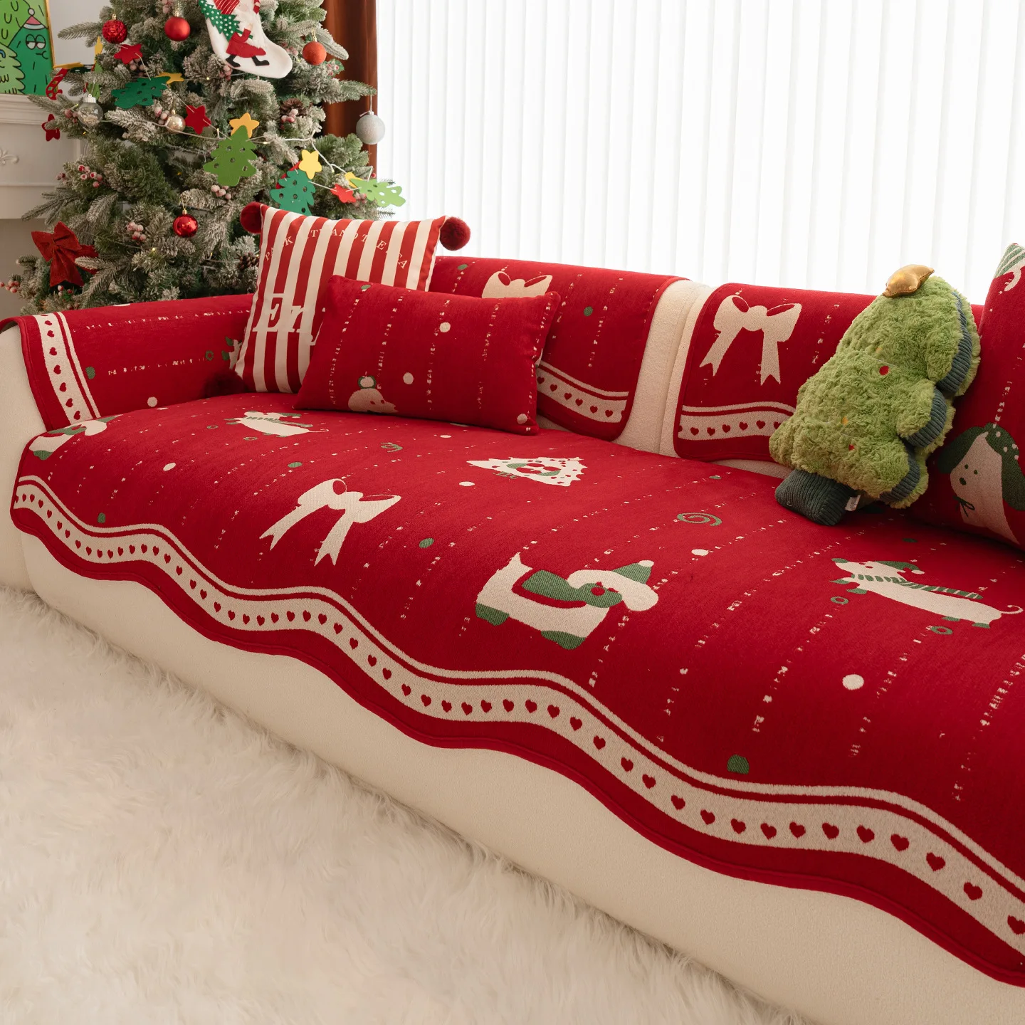Festive Red Half-Fluffy Cushion Cover Christmas Pattern with Deer Sleigh Print,Reversible Plush Cushion for Holiday Home Decor