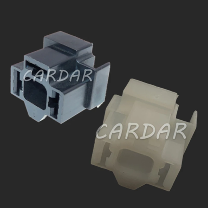 

1 Set 3 Pin 1 Series H4 Lamp Holder Plug Auto Parts Car Plastic Housing Unsealed Headlights Cable Socket