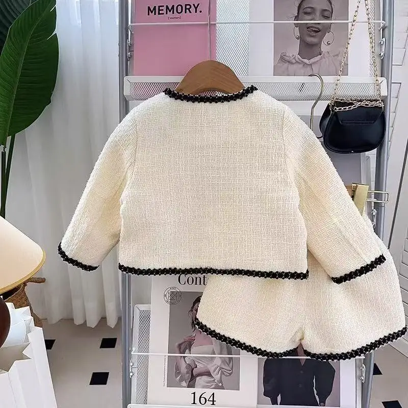 

Girls' Clothing Set Spring and Autumn New Style Children's Fashion Coat Half Shorts Two Piece Set Kids Outfits
