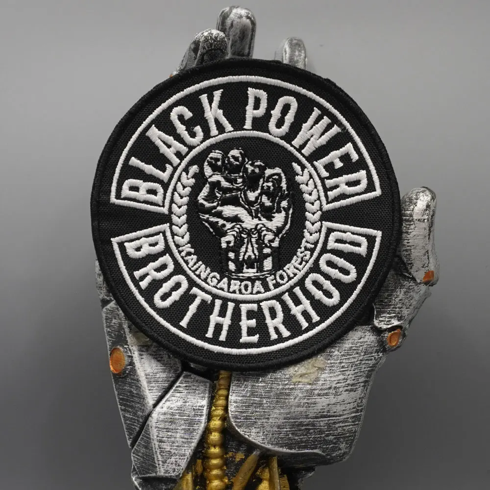 Brotherhood MC Bestickter Aufnäher, Applikation zum Aufnähen, Punk-Biker-Band-Rock-Kleidungsetikett, Klettverschluss oder zum Aufbügeln, anpassbar – Detail 1