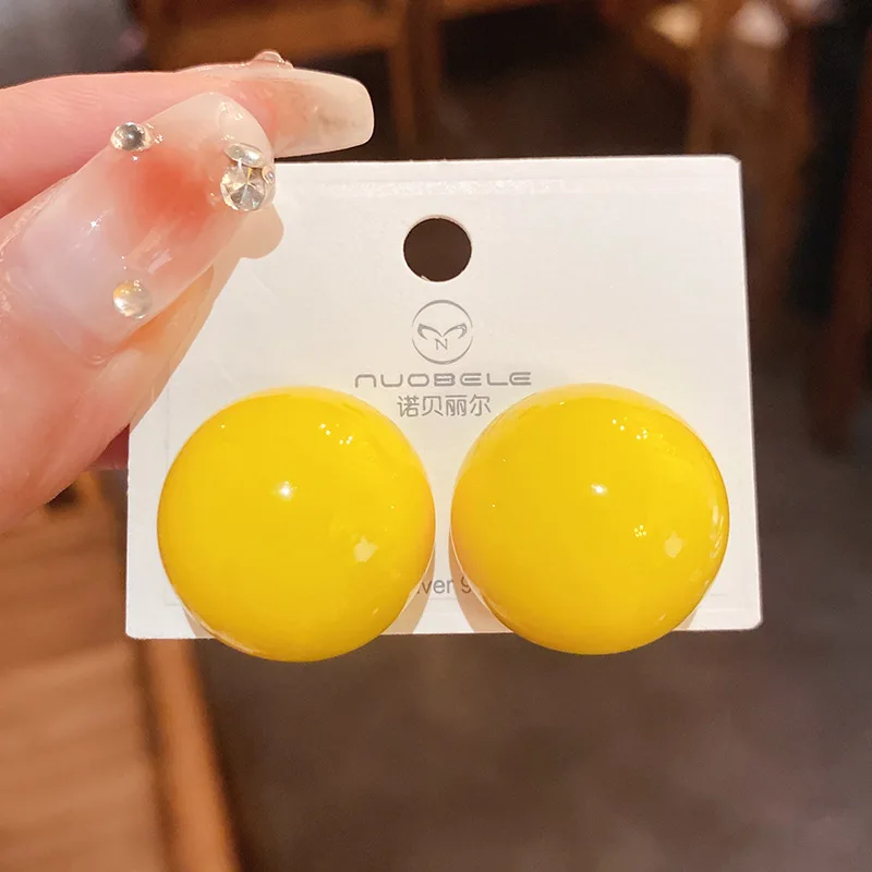 New candy colored pearl earrings women\'s jewelry cute big pearl ball earrings girls party fashion design exaggerated earrings