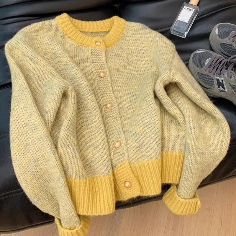 Women 2025 Spring Autumn Season Thick Lazy Small Knitted Cardigan Tops Hot Style Small Fragrant Yellow Short Sweater Jacket
