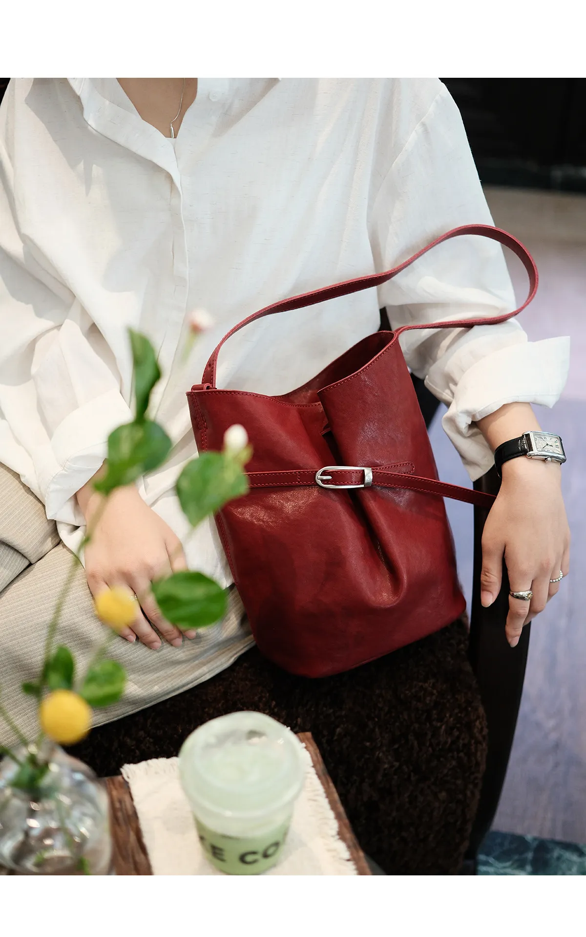 PNDME Vintage Designer Damen Schultertasche aus hochwertigem Rindsleder, lässige Luxus Echtleder Damen Bucket Bag – Detail 11