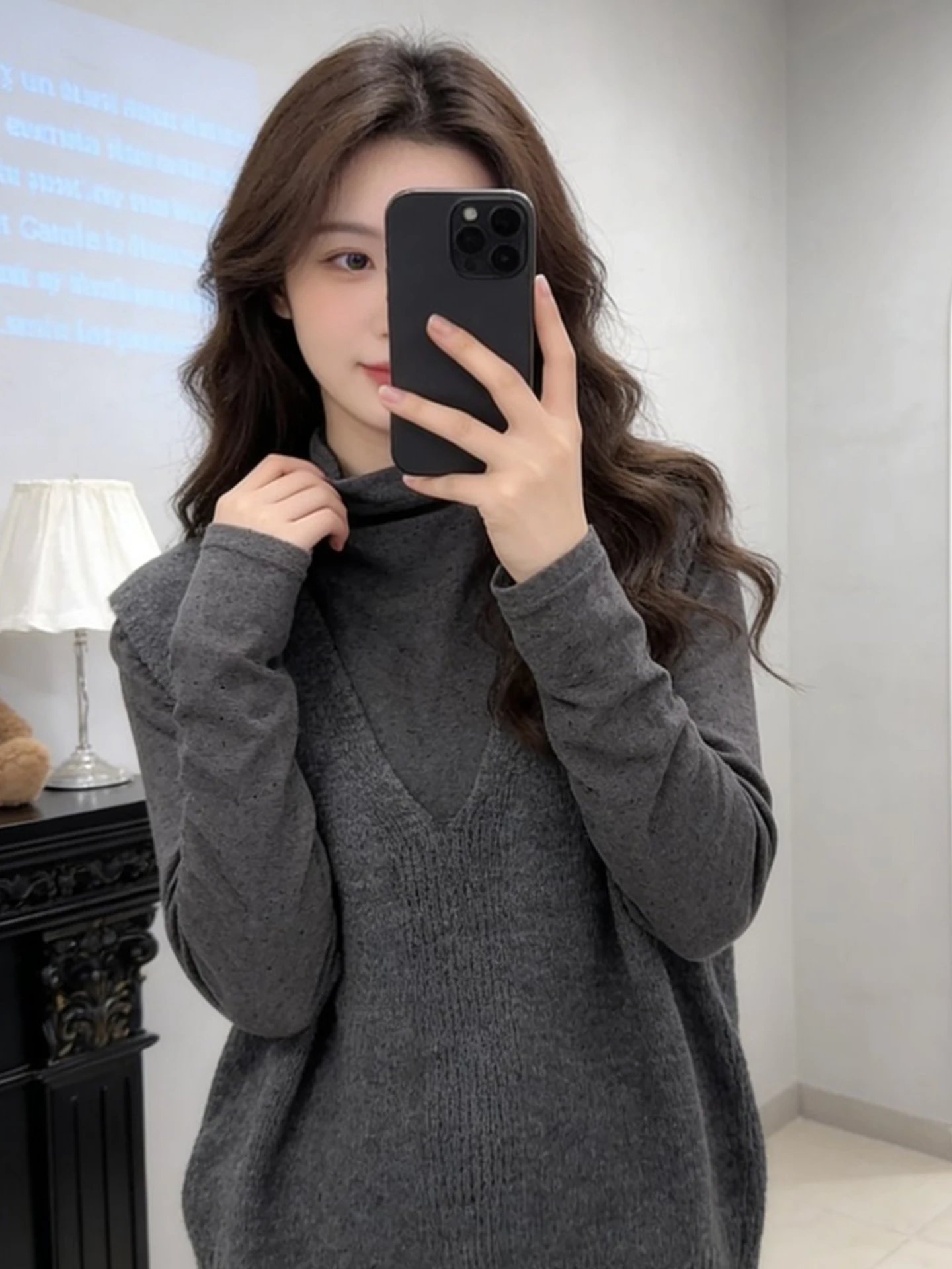 

Spring Commute Sle Women's Faion Set High Ne V-Ne Base irt Two-Piece Suit Casual Look Pure Color Adult Women