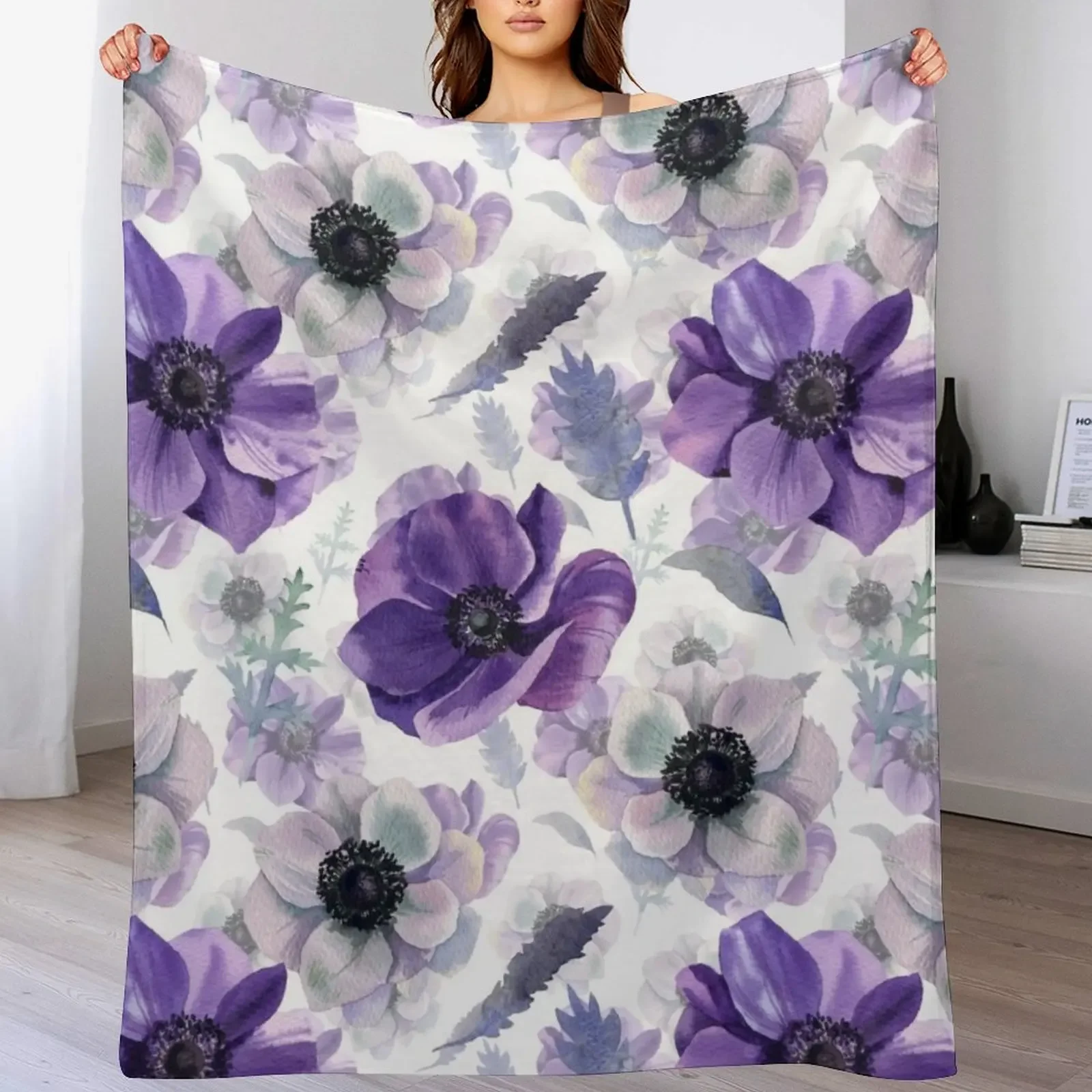

Anemones Throw Blanket Elegant Warm Throw Blanket for Hotel Home
