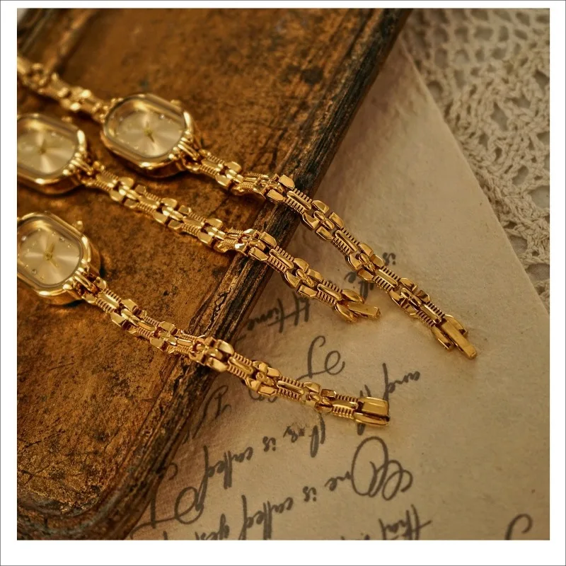Women Watches Top Brand Luxury Wristwatches Ladies Fashion Gold  Bracelet Watch Female Elegant Clock Women Montre Femme
