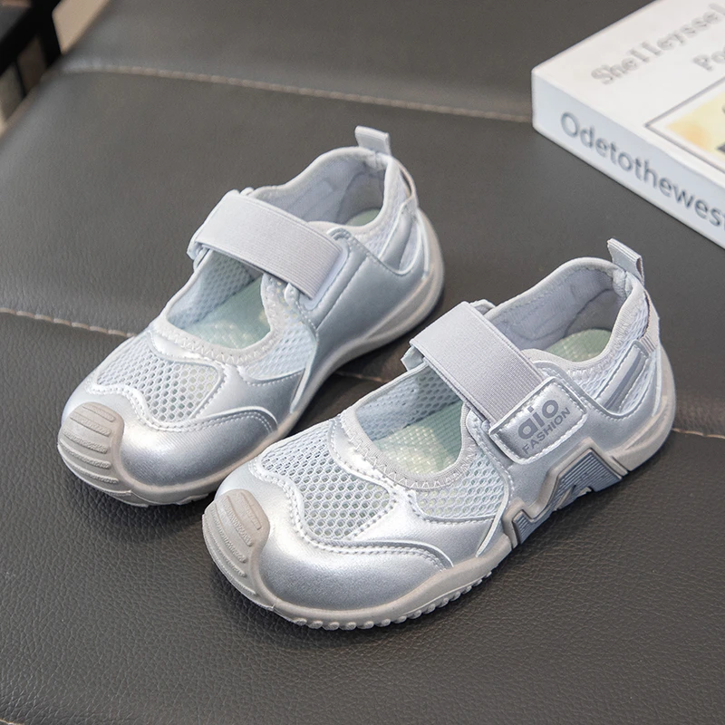 Children's Breathable Casual Non-slip Wear-resistant Sports Shoes Spring Summer Summer Girls Lightweight Outdoor Sports Shoes