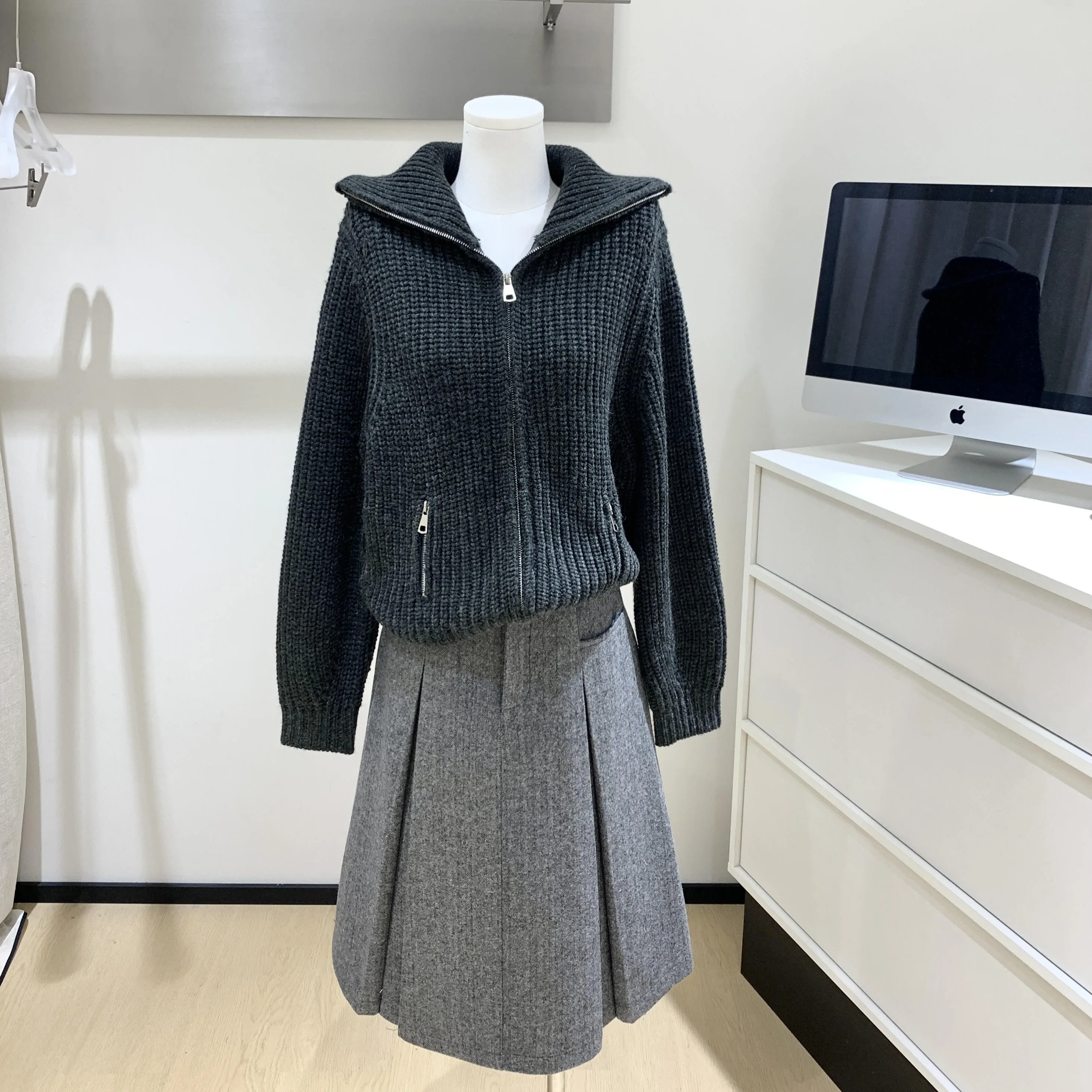 

Женский осенне-зимний толстый кардиган на молнии с длинными рукавами и отложным воротником, женский повседневный однотонный свободный кардиган, верхняя одежда