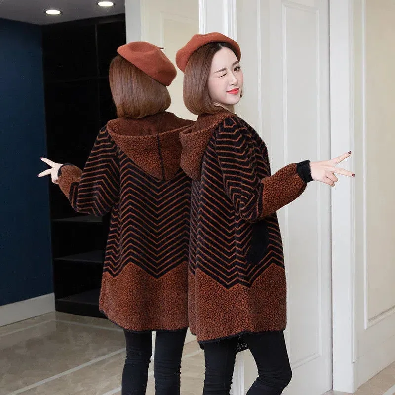 New Winter Coat Female Foreign Jacket High-Grade Knitted Cardigans High-Grade Faux Mink Fur Coats Long Outerwear Women's Trend