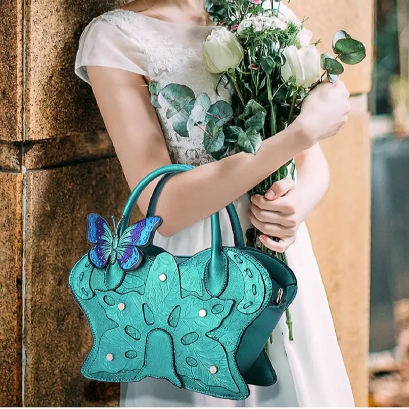 2024 Women's New Fashion Butterfly Paintings Unique Decal Design Embossing Handbag Shoulder Bag Crossbody Bag Dress Party Club