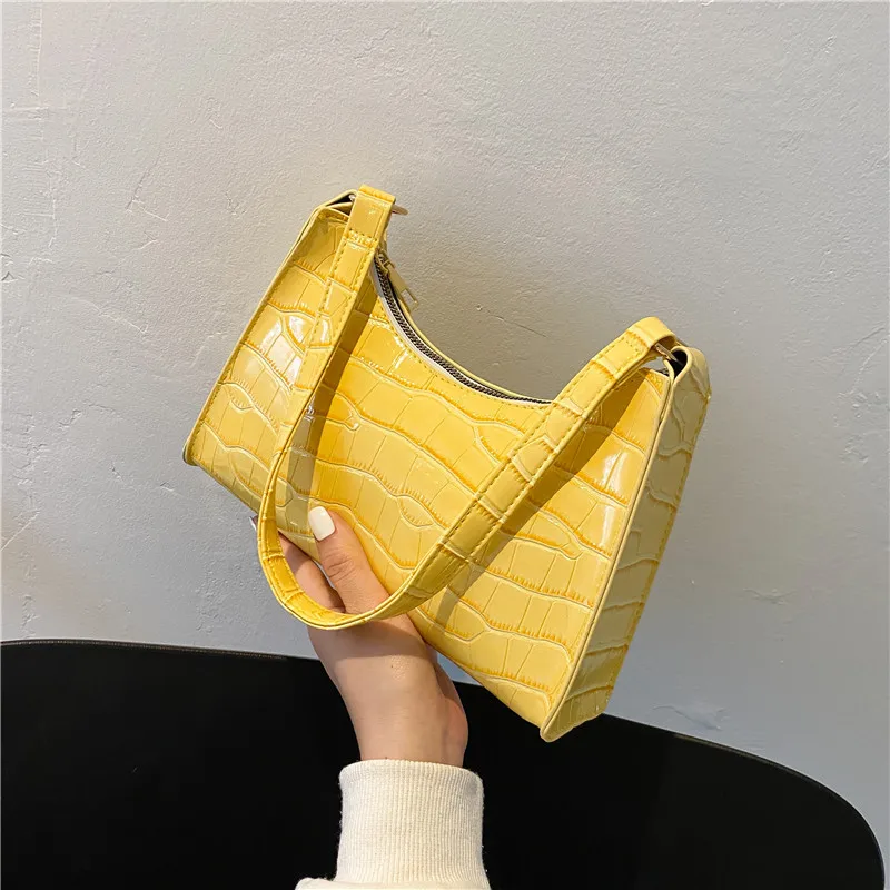 Bolso de compras exquisito a la moda, bolsos grandes informales Retro para mujer, bolsos de hombro de cuero para mujer, bolso con cadena de Color