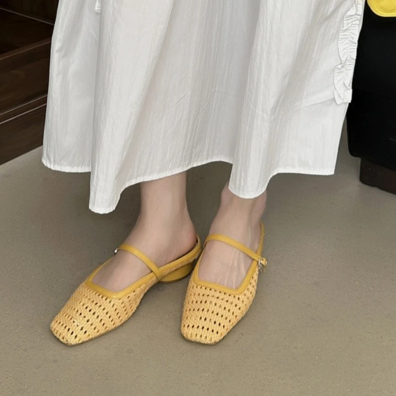2025 Summer New Retro Woven Hollow Square Head Muller Shoes Thick Heels and Sandals Slippers