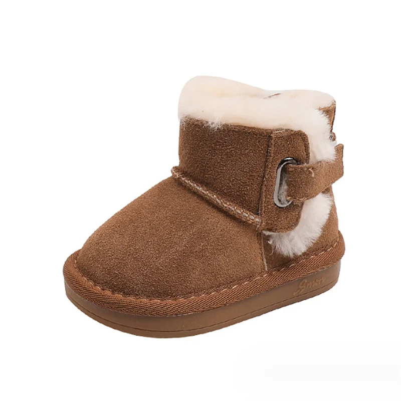 Nuevas botas de invierno para bebé, zapatos cálidos de felpa de cuero genuino para niños pequeños, botas de nieve antideslizantes a la moda para