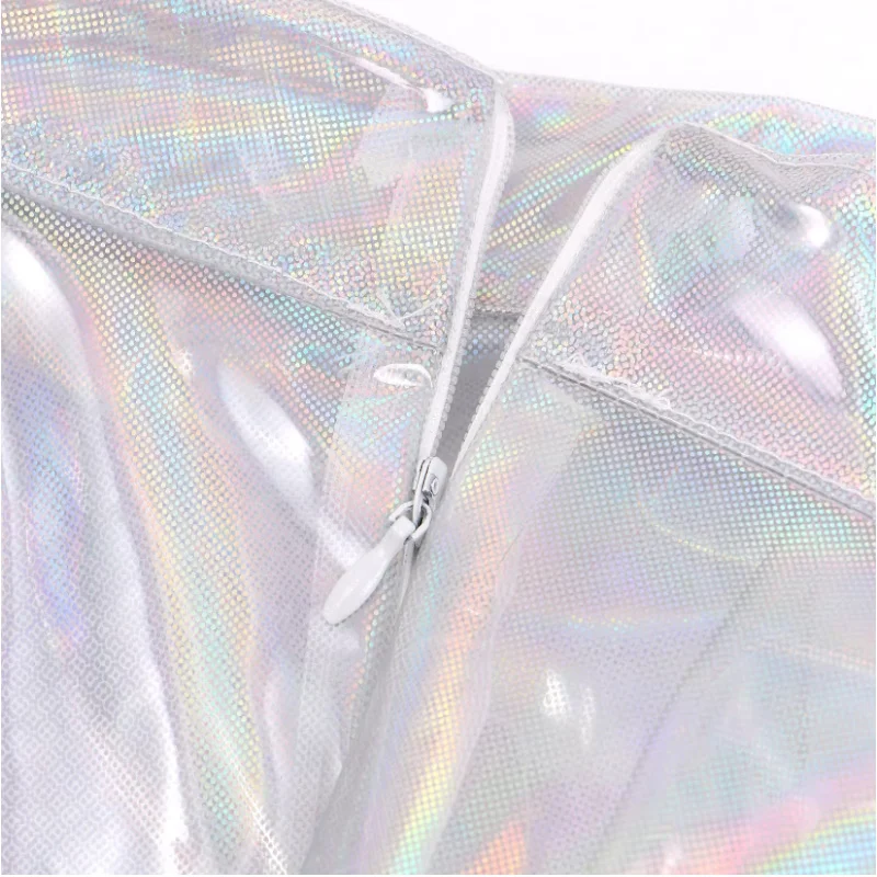 

Сексуальная мини-короткая юбка с блестками и редисом на сцене