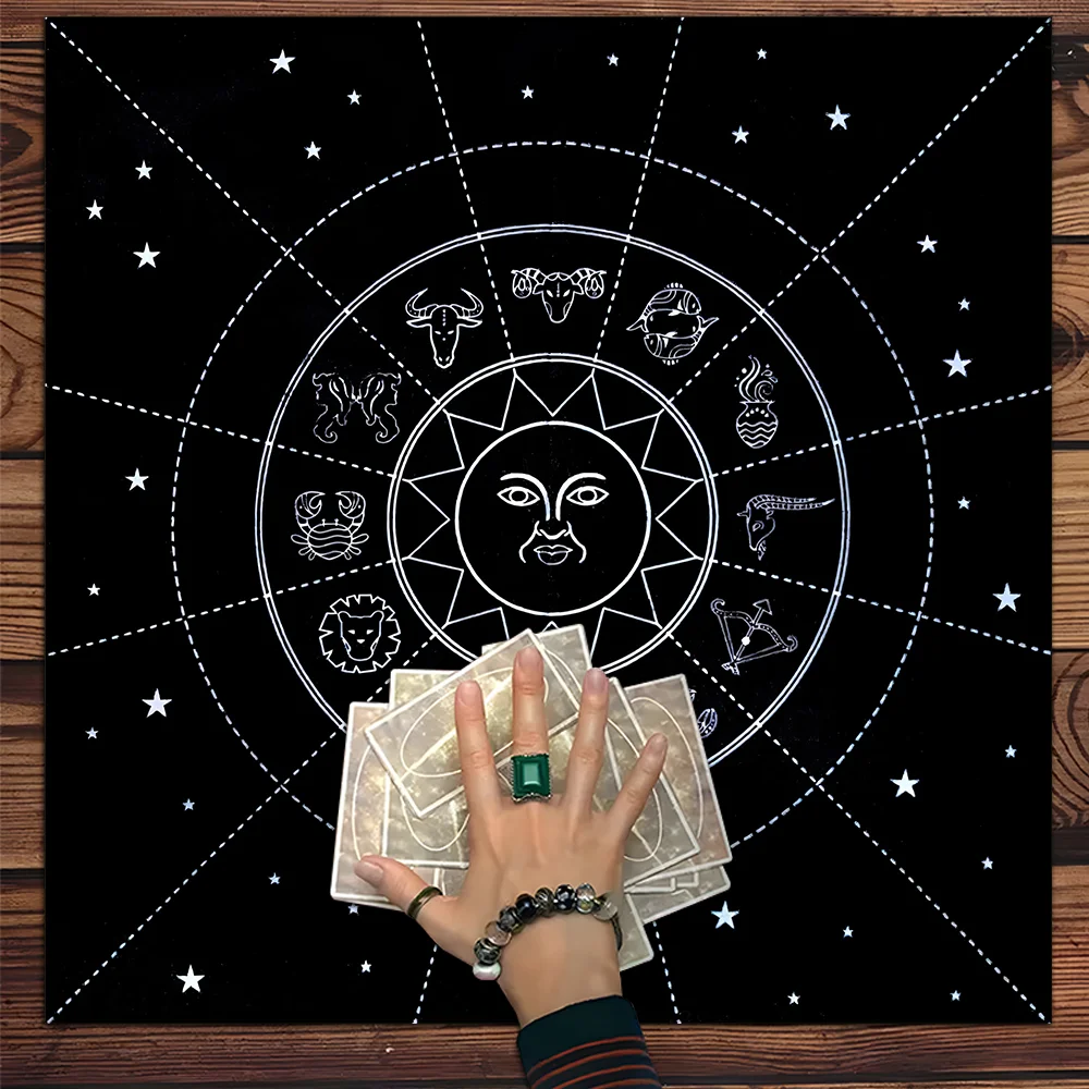 

Constellation Design Tarot Card Tablecloth Witchcraft Astrology Polyester Tarot Mat Witch Altar Cloth Divination Cloth Card Pad