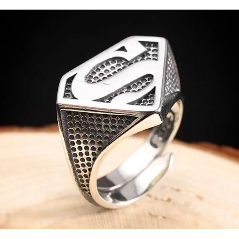 

Super Cool Letter RingsSLogo Male God Personality Handsome Adjustable Fashion Commuter Ringvintage rings