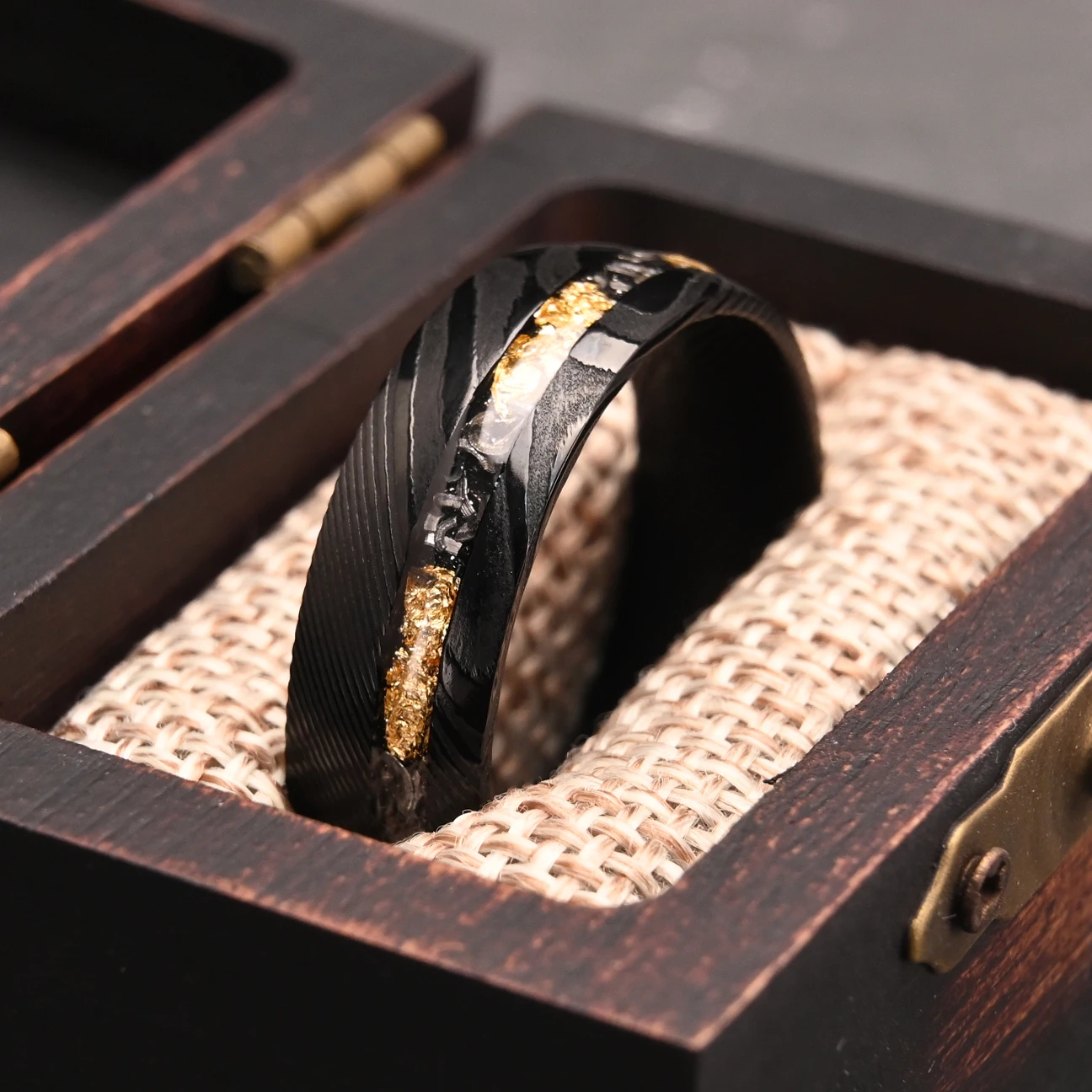 

8MM black Damascus ring for man anillos bague homme pareja de compromiso fashion jewelry wedding bands couple engagement rings