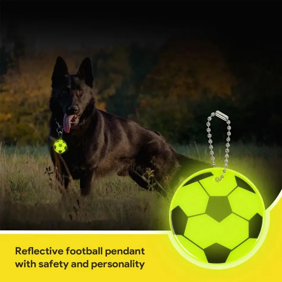 

1pc Auto Creative Decoration Key Chain Car Football Styling Keychain Car Reflective Warning Keyrings Car Interior Accessories