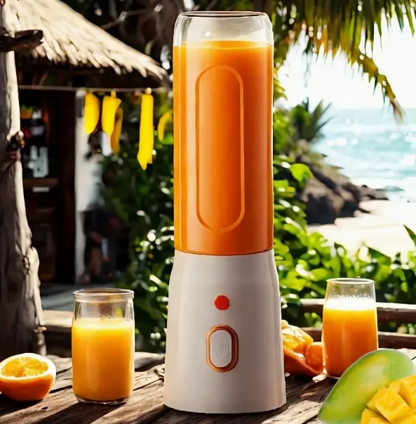 

New portable rechargeable small crushed ice household multifunctional juicer juice cup, freshly squeezed and drunk.