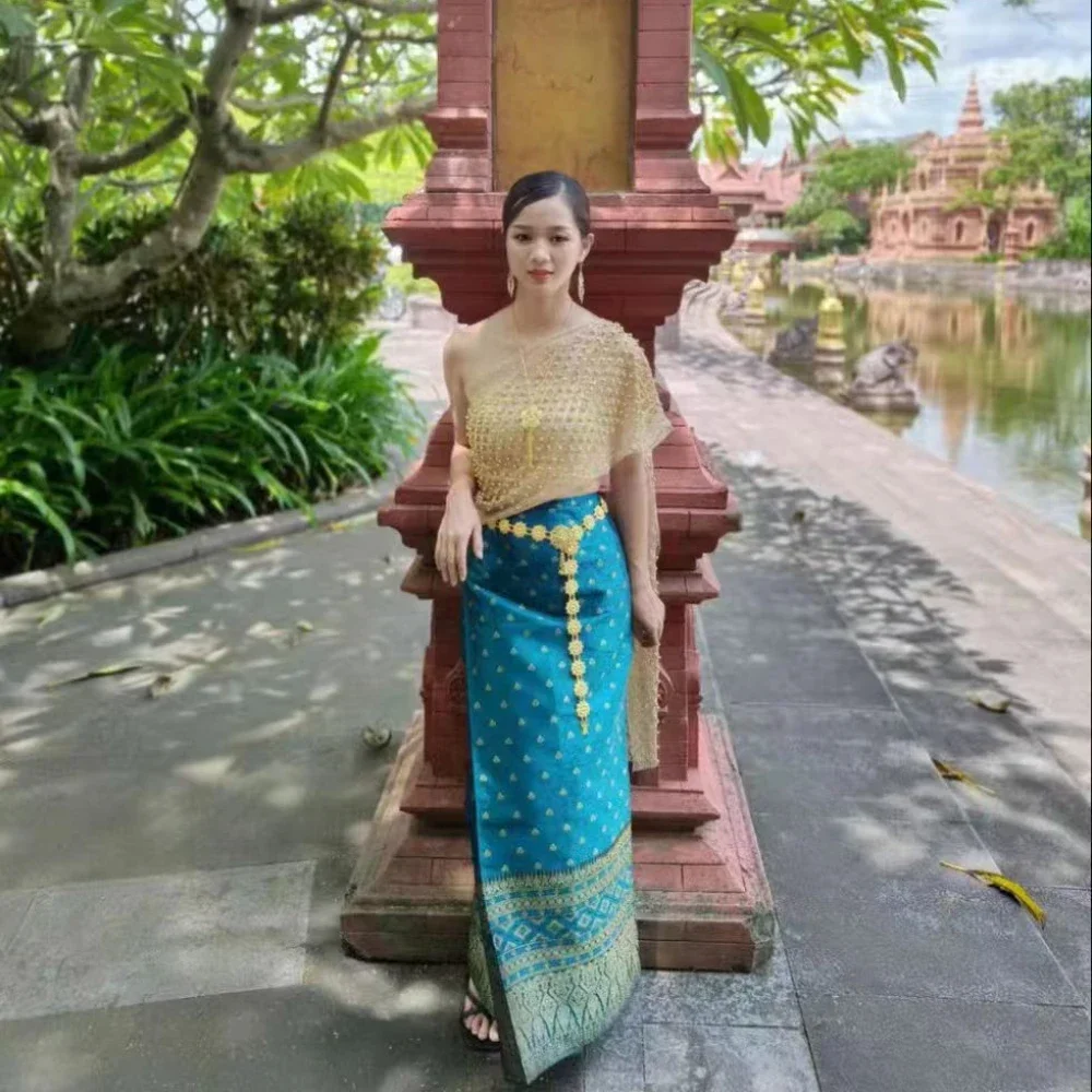 Thailand Kleid Frauen Sommer eine Schulter Dai Kostüm roten Stern Sternenlicht asiatische Vietnam Kleidung traditionelle thailändische Kleider