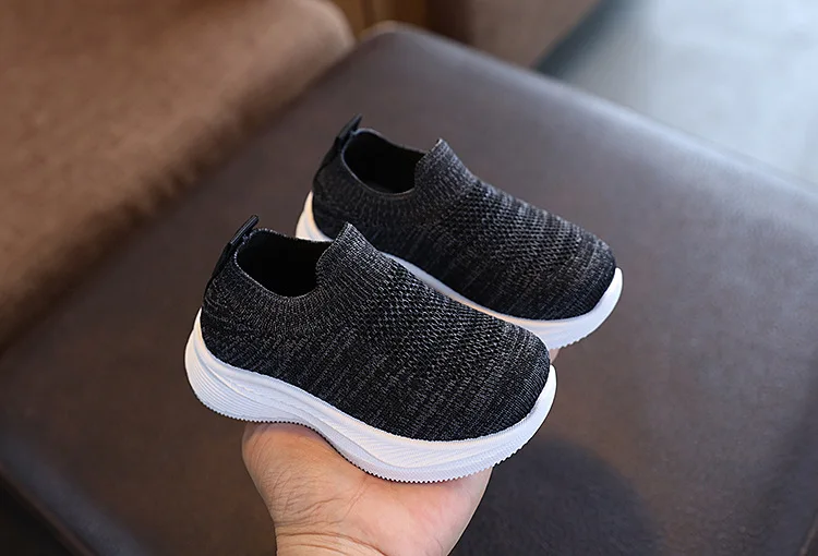 Kinder-Laufschuhe für Jungen und Mädchen, Lässige Atmungsaktive Rutschfeste Mesh-Walkingschuhe mit Weicher Sohle für Kleinkinder – Detail 10