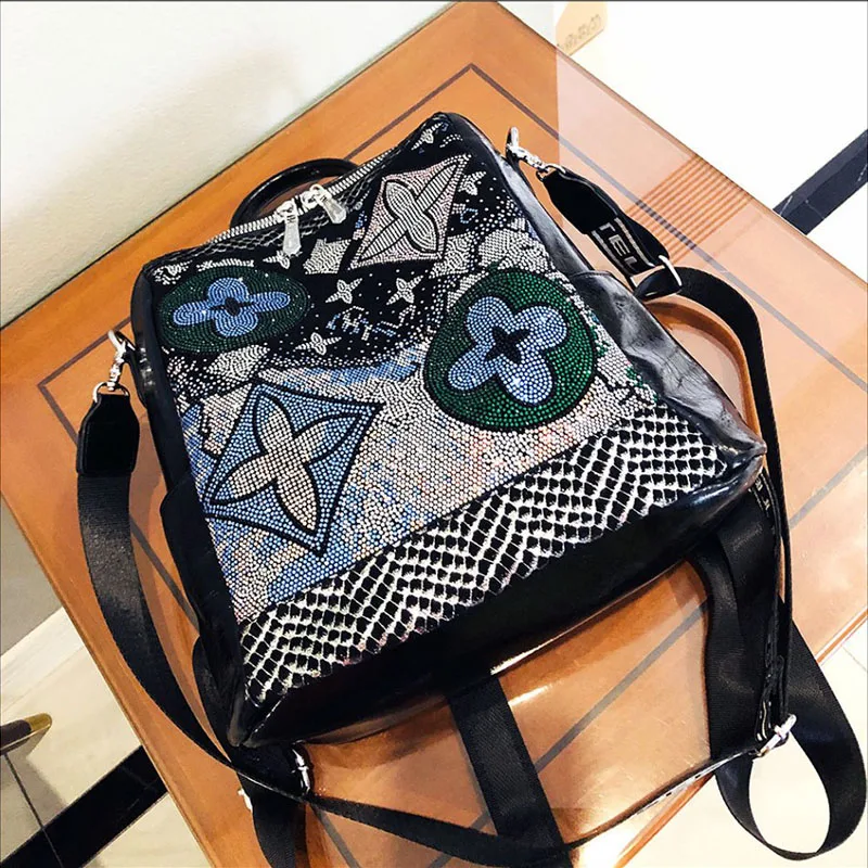 Luxury Brand Backpack Women\'s Backpack Colorful Diamonds Bagpack Large Capacity Female Fashion Shoulder Bag New Girl\' Schoolbag