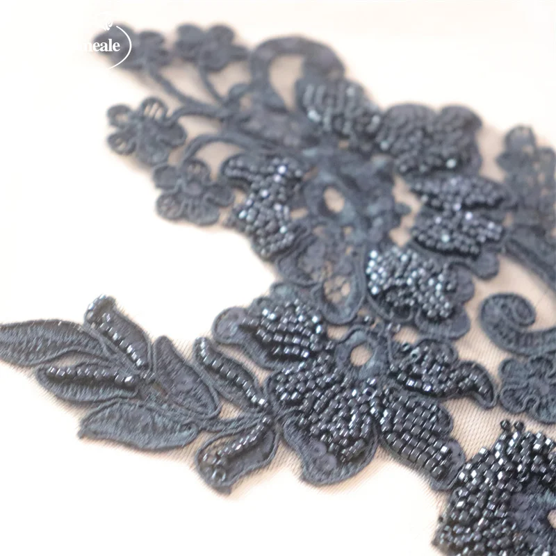 2PCS/1 Paar Schwarz und Weiß Nagel Perle Blume Blätter Stickerei High Set Hochzeit Kleid Kopfschmuck Spitze Spiegel blume RS 253011 – Detail 4