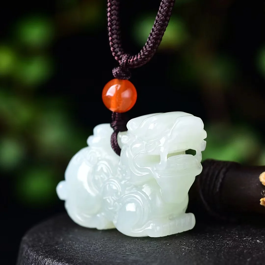 New product Hetian Jade 24*28MM Carved Lucky Pixiu Pendant Jewelry 1836#