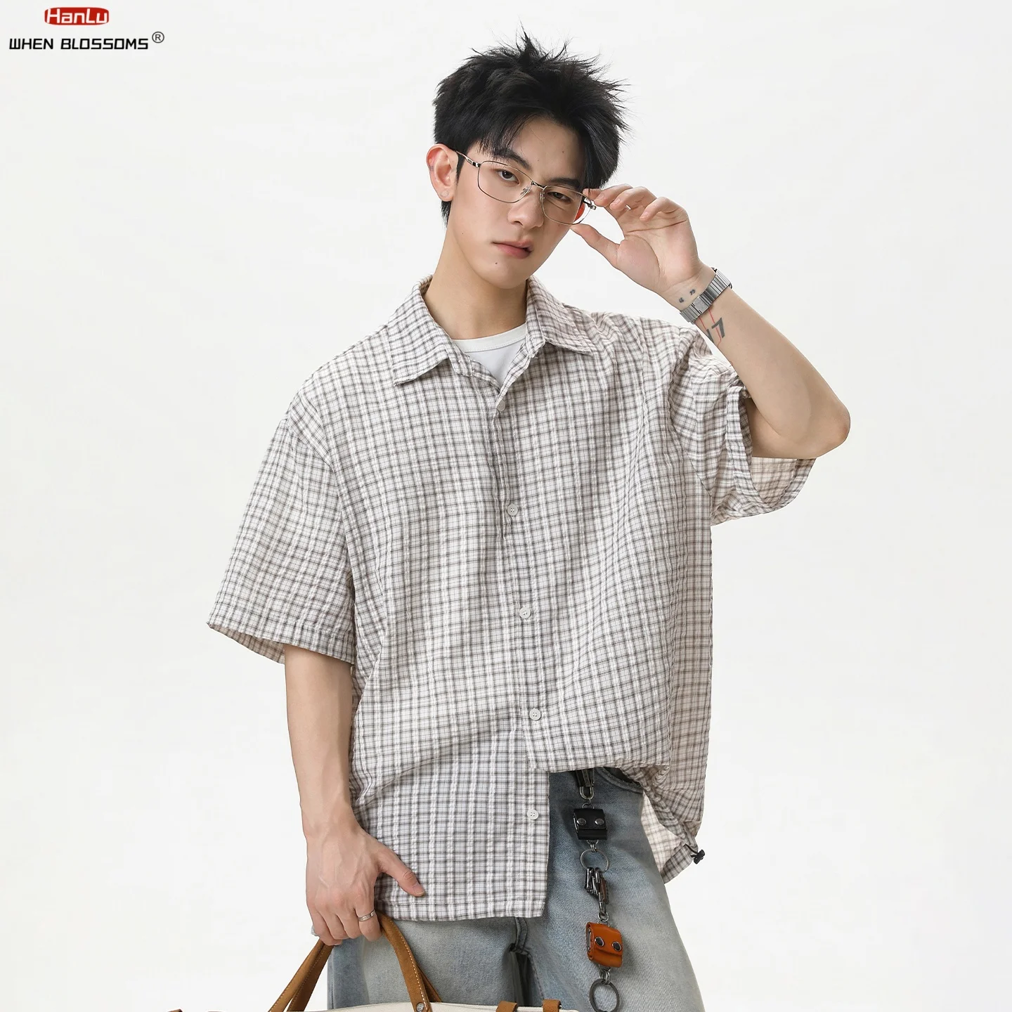 

Men's 2026 Boxy Fit Short Sleeve Shirt Plaid Print Adjustable Hem Loose Fit Check Pattern Streetwear Summer Top