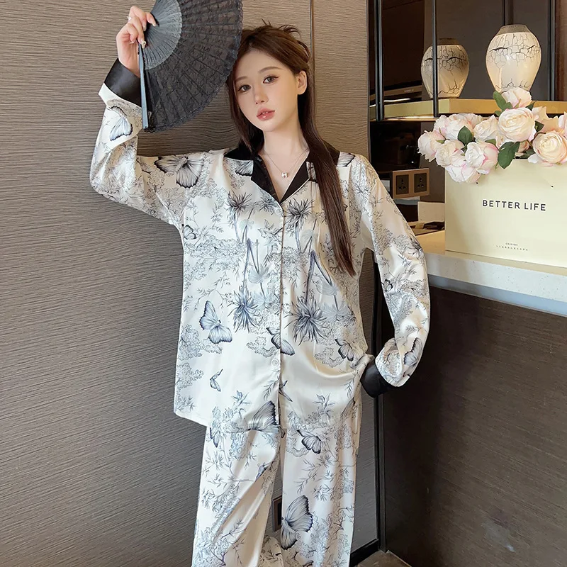 

Women's Silk Cardigan Nightwear Set Korean-Style Ink-Washed Butterfly Collar Long-Sleeved Top and Trousers Two-Piece Homewear