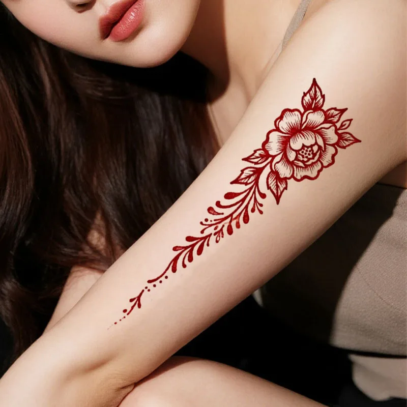 1P ملصق وشم مؤقت على شكل زهرة الفاوانيا الحمراء، مقاوم للماء والعرق، وشم مزيف، نمط زهرة فنية مرسومة يدويًا.