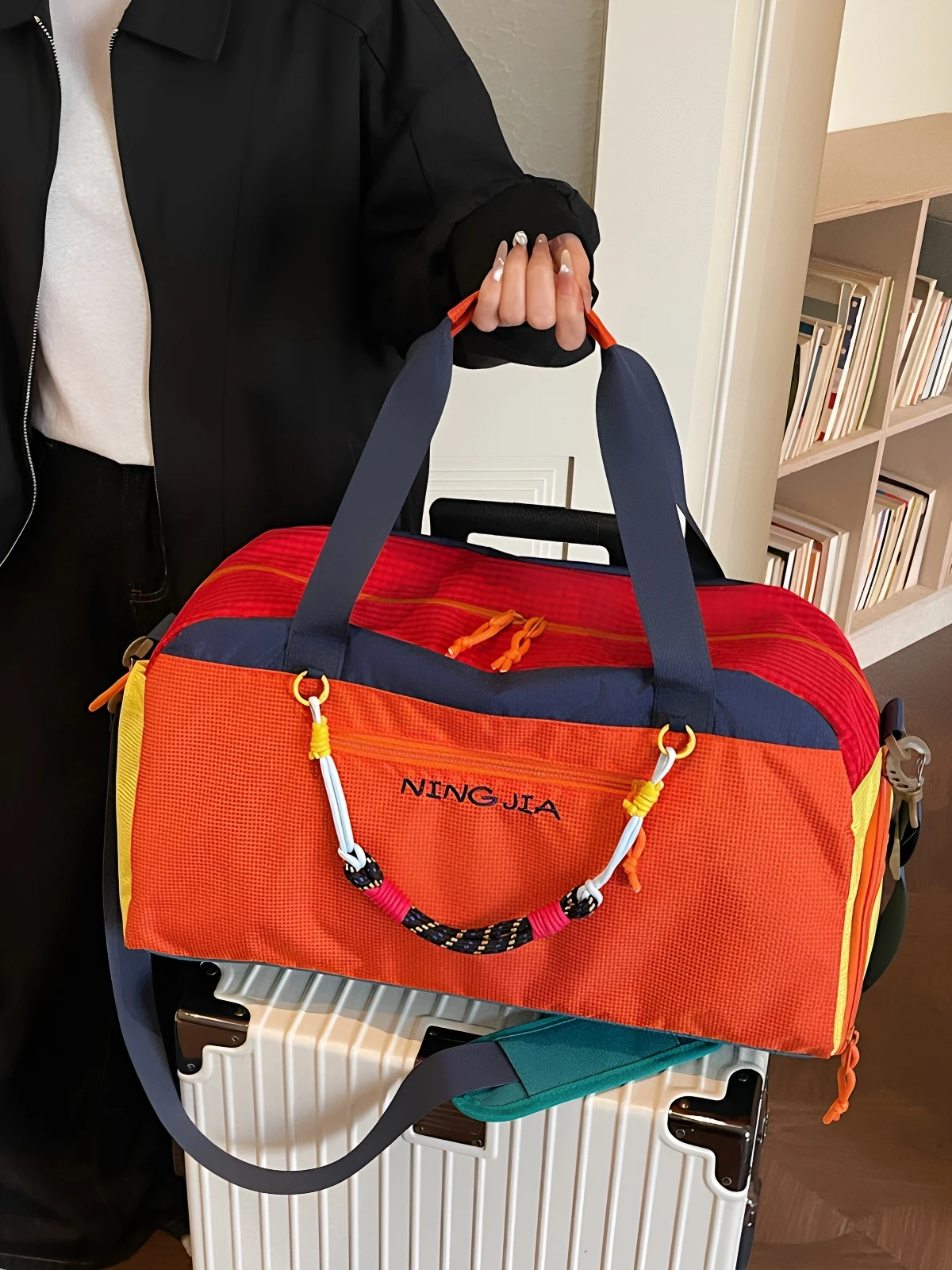 large-capacity-fitness-bag-women's-swimming-travel-training-bag-single-shoulder-bag-yoga-versatile-short-trip-bag-dry-wet-sep