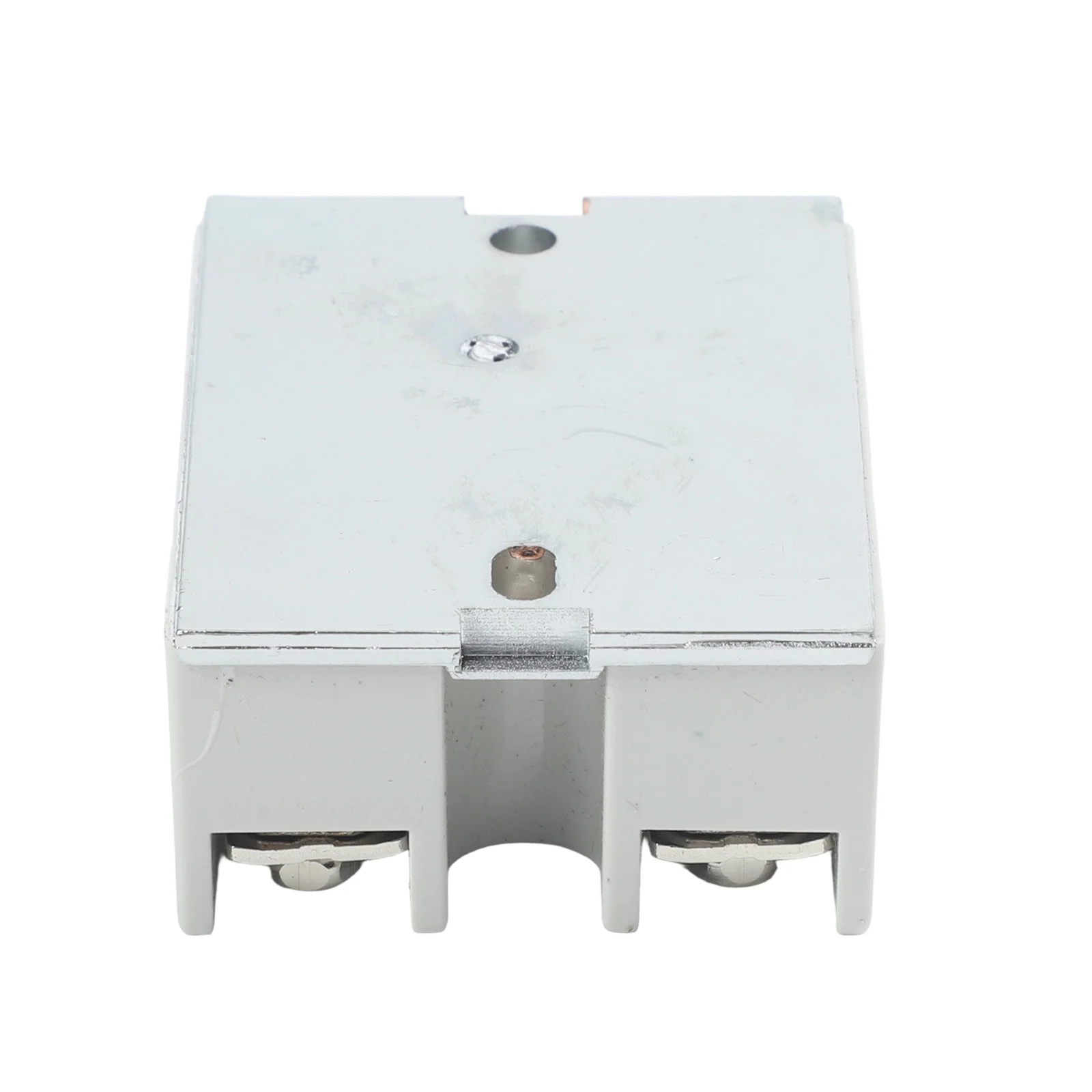 SSR-25DA 25A Solid State Relay Supporting 3-32VDC Input Signal and Delivering 24-380VAC Output for Industrial Use