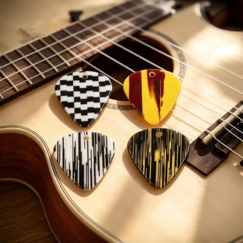 【OD】10Pcs Guitar Picks Plectrum With Bag Celluloid Electric Smooth Guitar Pick Bass Acoustic Electric Guitar Accessories