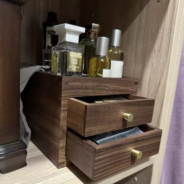 Ореховый настольный двухслойный крыльцо, небольшой ящик, бытовой ящик из цельного дерева, ящик для хранения чая, торта, ювелирные изделия, маленькое хранилище