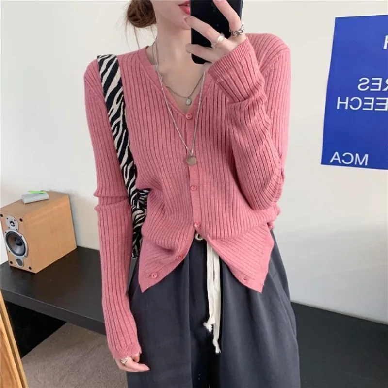 Korean Spring New Fashion Simple Elegant Thin Long Sleeve Knitted Cardigan Women Solid Patchwork Button Casual Gentle V-neck Top