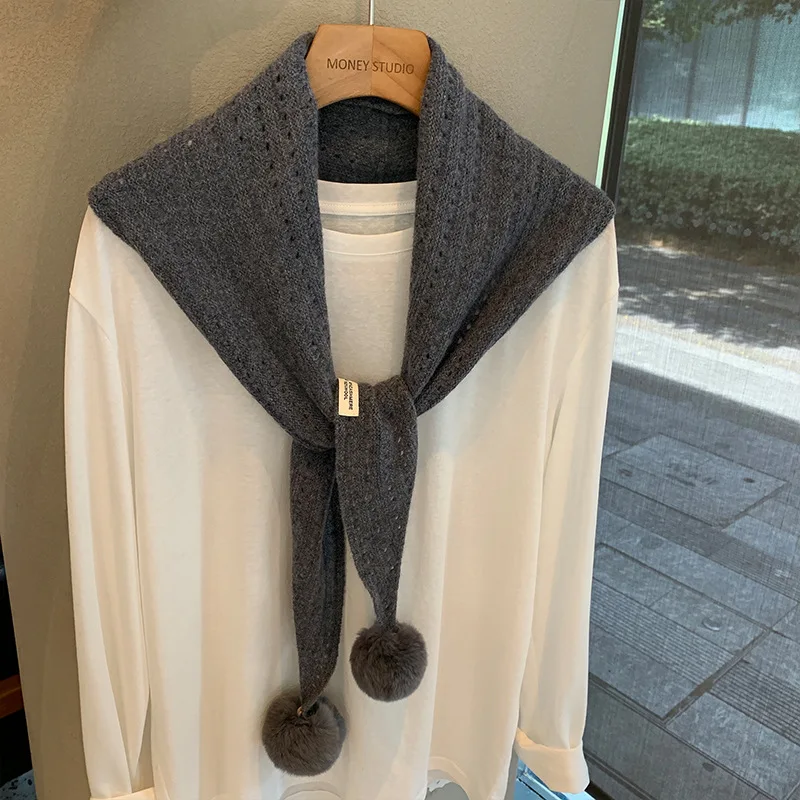 

Шерстяной шарф в корейском стиле с ажурным узором и помпонами, дизайнерский шарф, накидка на плечи, многослойная декоративная милая накидка-кейп.